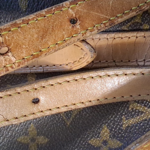 AUTHENTIC Louis Vuitton Bucket bag - Picture 11 of 13